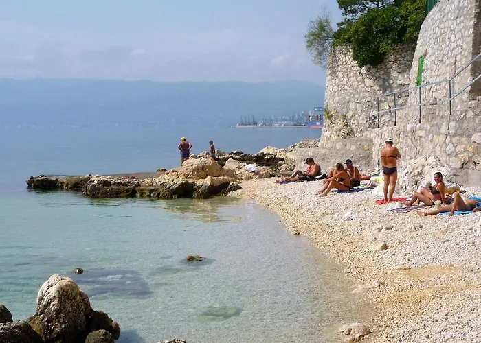 With Parking Space - 13377 Rijeka